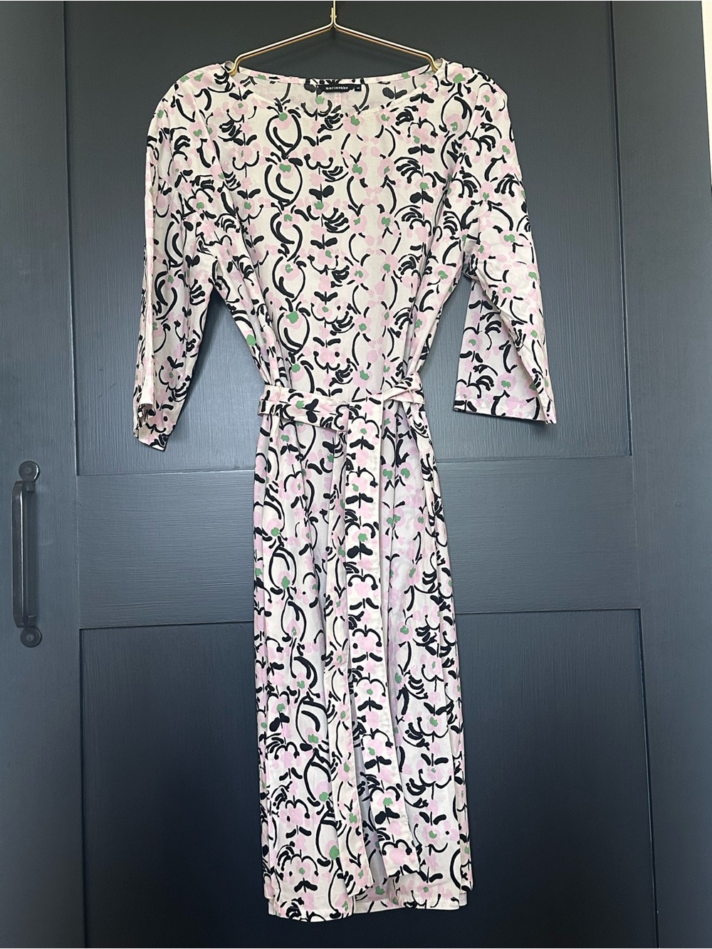 MARIMEKKO Tarika Nurmu Pink Black and Green Floral Print cotton dress / EUR 40